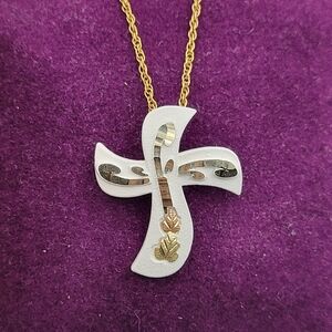 1/20 14KGF Three-Tone Black Hills Gold by COLEMAN CO Swirls & LEAVES C.CO Signed